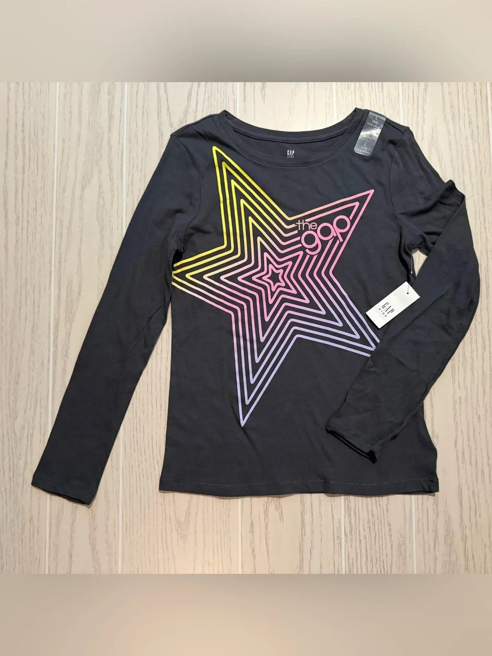 Gap Kids Girls L 10 Charcoal Gray Star Graphic Long Sleeve Tee NWT
